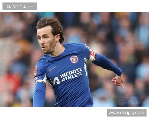 切尔西足球明星引领新赛季风潮 聚焦蓝军核心球员表现与成就